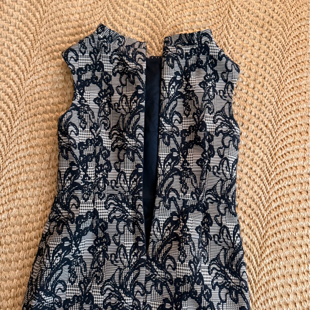 💕EEUC 💕 Brooks Brothers Navy and White Sheath Dress Size 12 - Picture 7 of 10